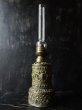 画像2: 西洋骨董屋　ヨーロッパアンティーク　　１９世紀　真鍮装飾レリーフのオイルランプ (2)