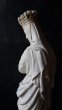 画像7: 西洋アンティーク　フランス　１９世紀　ユリの冠の聖母子像　石膏 (7)