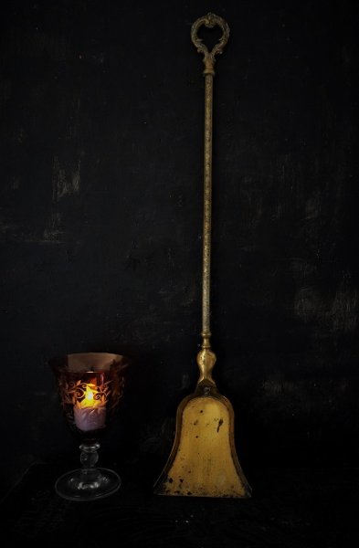 画像1: 西洋アンティーク　フランス　19世紀　暖炉の真鍮スコップ　／機械道具類　その他 (1)