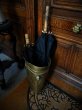 画像9: 西洋アンティーク　フランス　19世紀後期　黄銅の傘立て　犬の彫刻モチーフ　／室内装飾品　ジャルディ二エール　籠など (9)