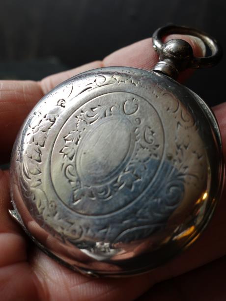 割引注文 1800年後半～1900年代初期頃 鍵巻き式 純銀手巻き懐中時計