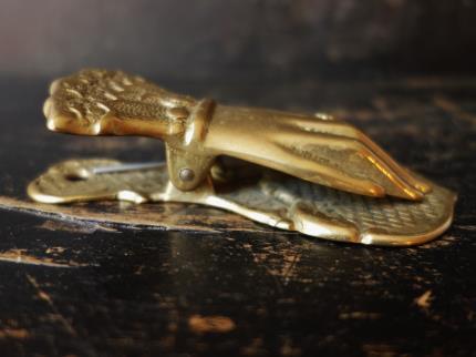 西洋骨董屋 フランスアンティーク亭ベルエポック 真鍮のハンドモチーフ