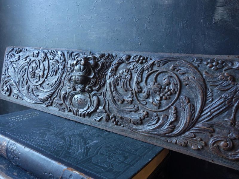 西洋骨董屋ベルエポック フランスアンティーク １７世紀 木彫レリーフ 葡萄