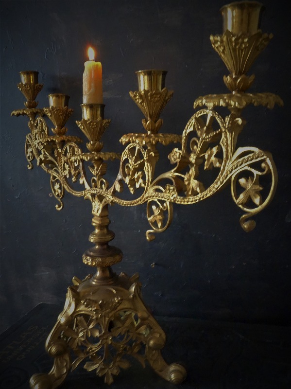 西洋アンティーク フランス 世紀 教会祭壇 キャンドルホルダー ５灯